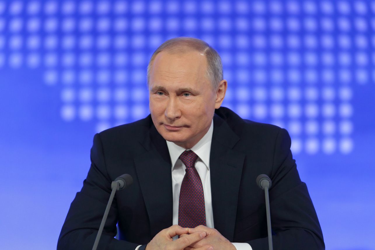 Путин подписал закон о выходе России из соглашения СНГ о помощи беженцам